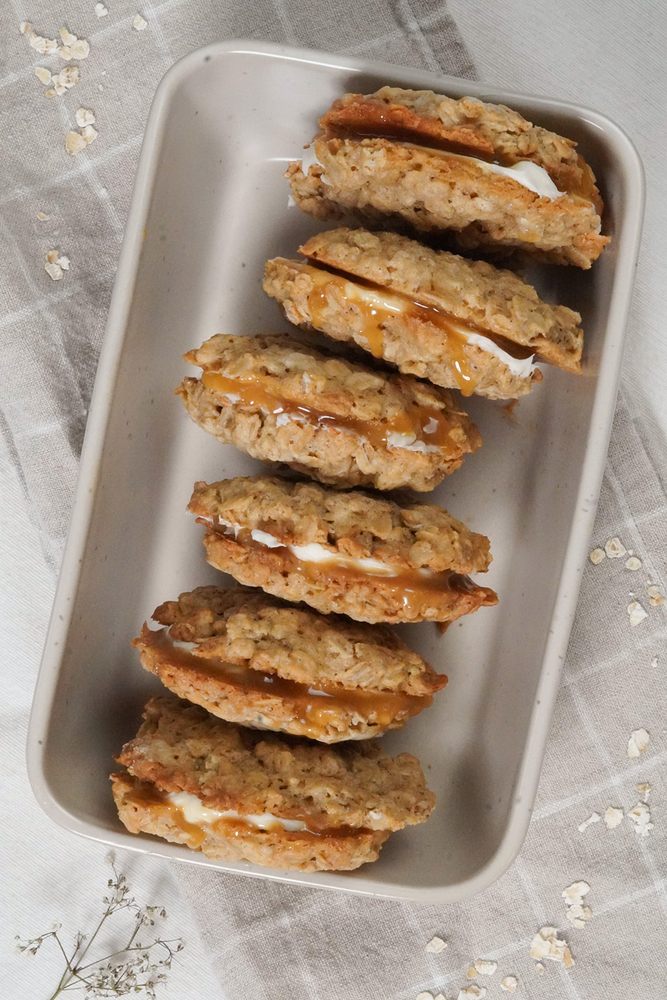 Maple Caramel Oatmeal Cookies-Sandwiches