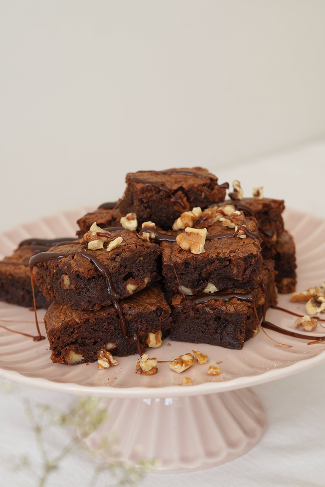 La Lichée chocolate caramel brownies