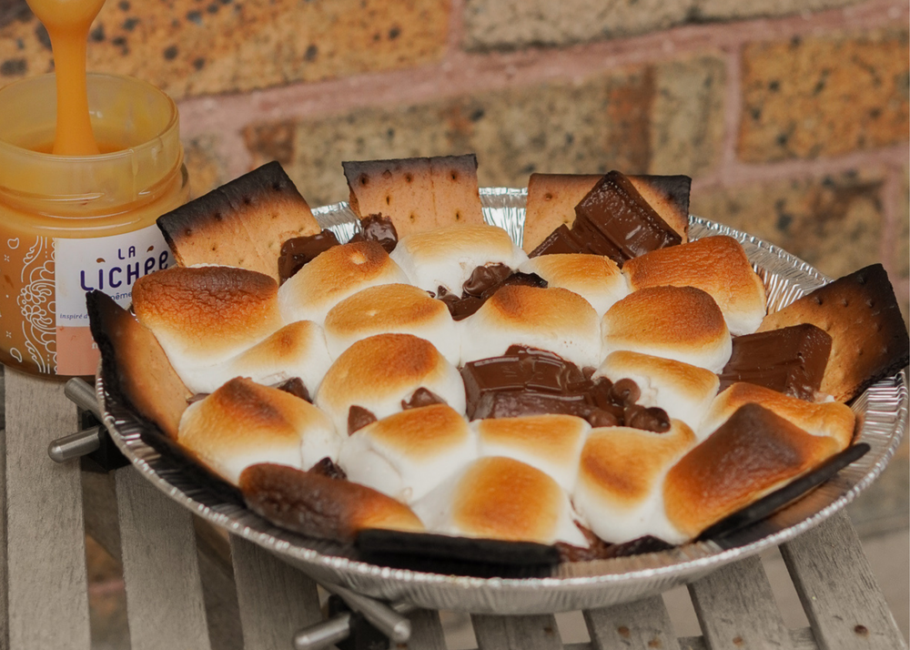 S'mores and caramel dip